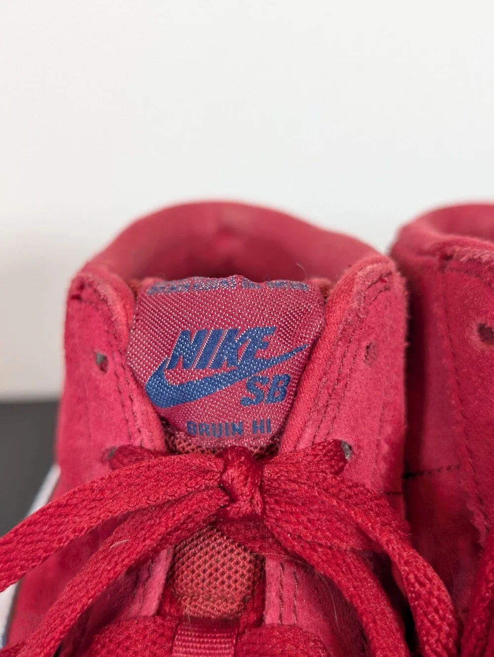 Nike SB Bruin Hi Top Suede Skate Shoes Red Crush White Women's Size 8